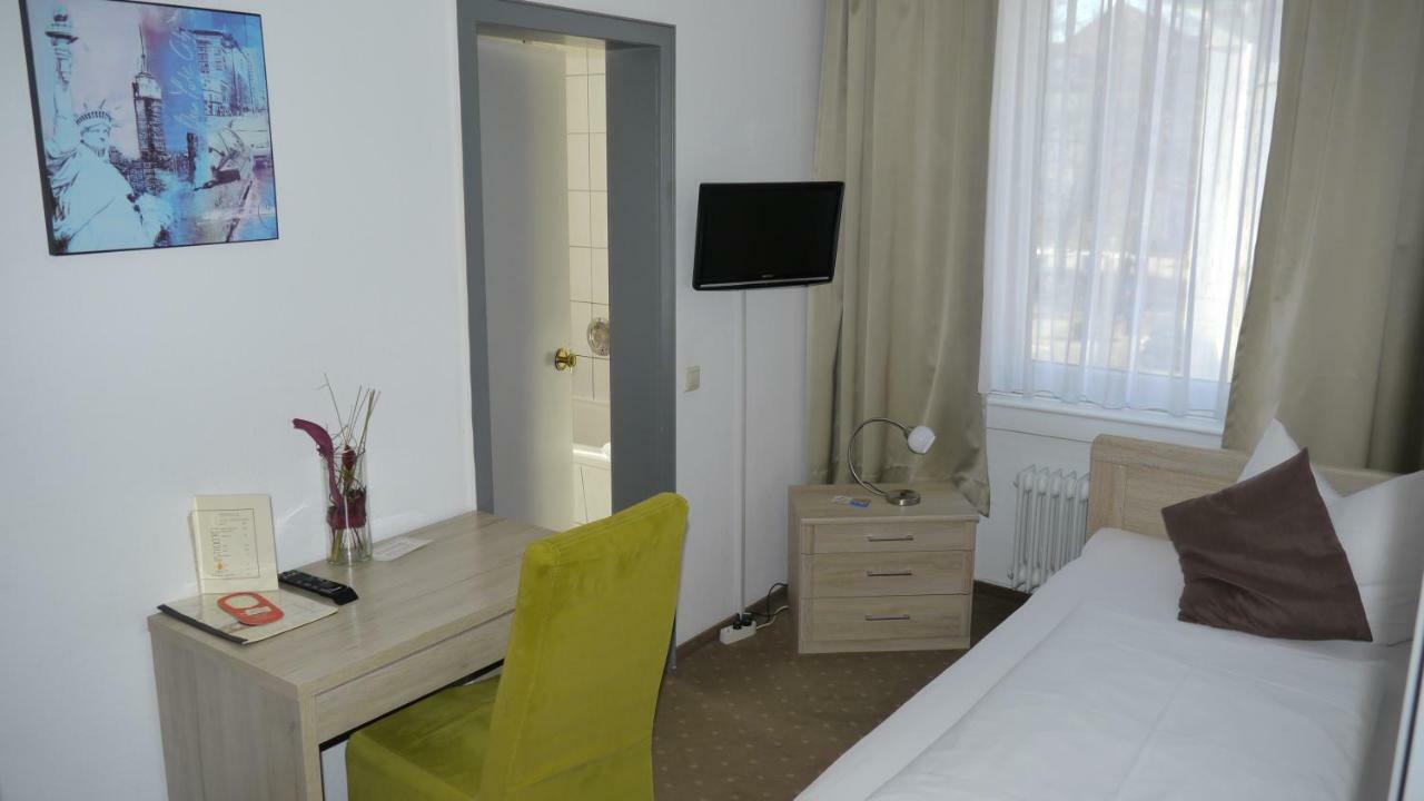 Parkhotel Villingen Und Boardingzimmer Extérieur photo